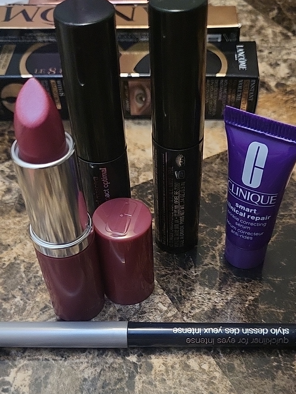 5 Pieces 2 Mini Mas/1 Eye/1 Serum/1 Lip Clinique   & Eye Care Trio
